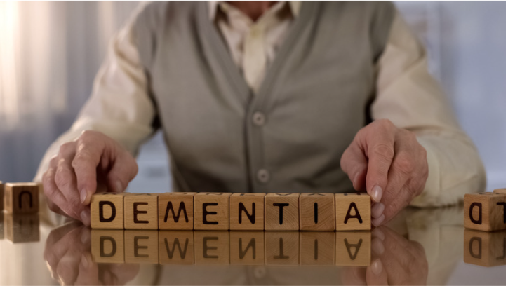 What are the stages of dementia?